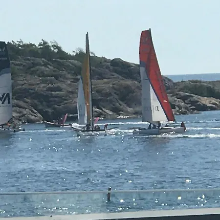 Waterfront Апартаменты *